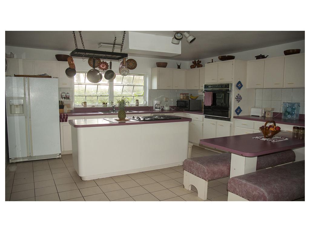 Silver Point Villa ฟรีพอร์ต ภายนอก รูปภาพ